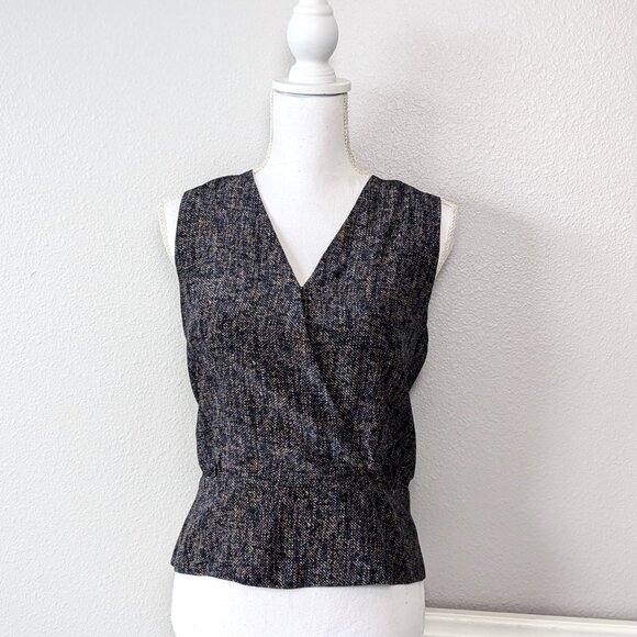 THEORY Camara Faux Wrap 100% Silk Sleeveless Printed Blouse Size S Pre-Owned - Picture 3 of 13